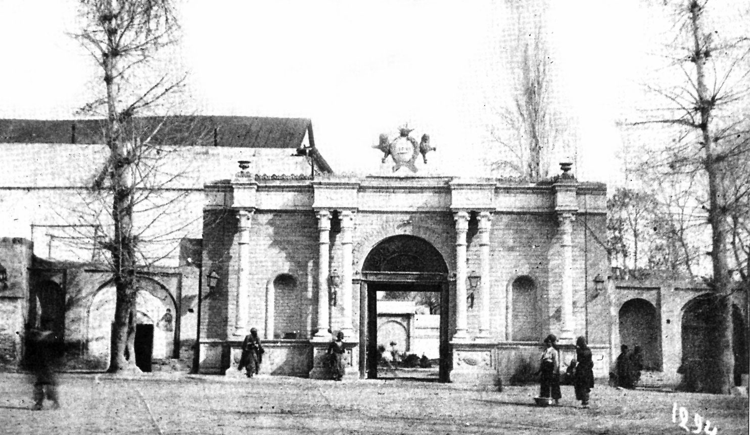 ملی شدن بانک‌های ایران